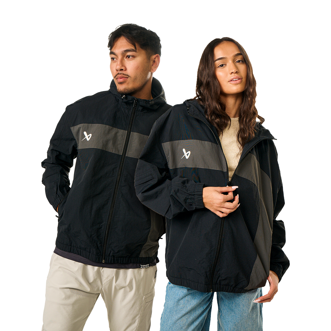 1064663_BTH25_APPAREL_RUNSHELL_SR_BLK_catalog-pair.png