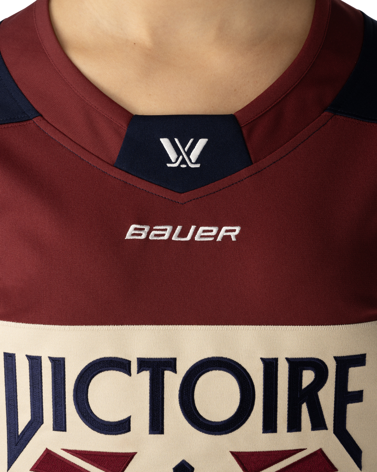 1066126_BTH24_APPAREL_PWHL_MTL_JERSEY_SR_1401.png