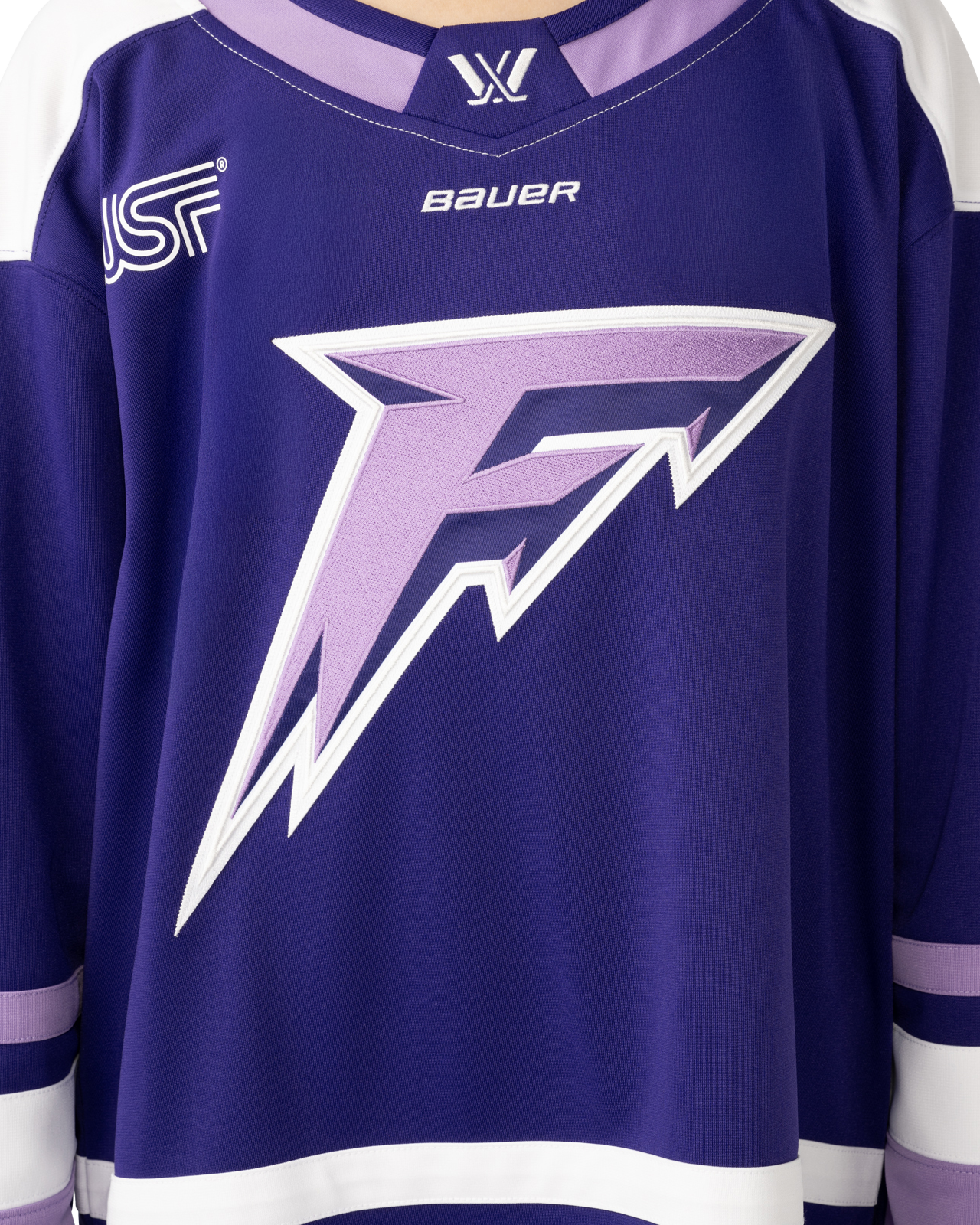 1066131_BTH24_APPAREL_PWHL_MINN_JERSEY_YTH_156.png