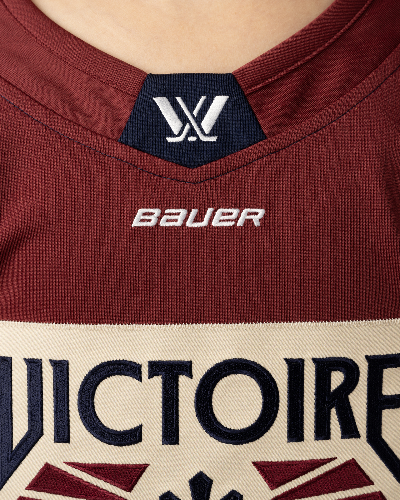 1066132_BTH24_APPAREL_PWHL_MTL_JERSEY_YTH_307.png