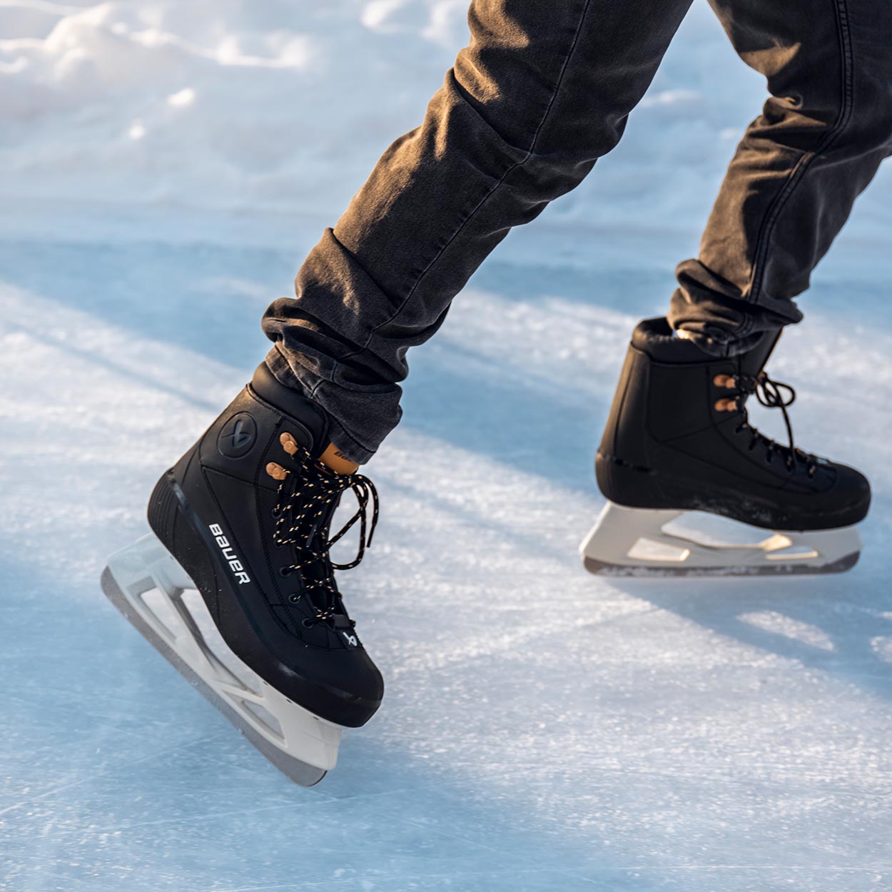 HOL25_SKATE_GLIDES_COLORADO2_0025.jpg