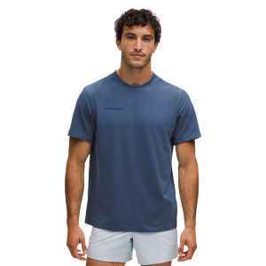 BAUER lululemon ZEROED IN SHORTSLEEVE SENIOR