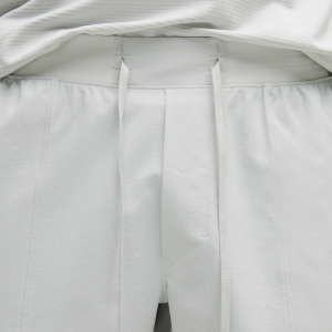 BAUER // lululemon LICENSE TO TRAIN LINERLESS SHORT