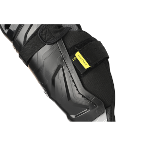 BAUER SUPREME M5PRO SHIN GUARD JUNIOR