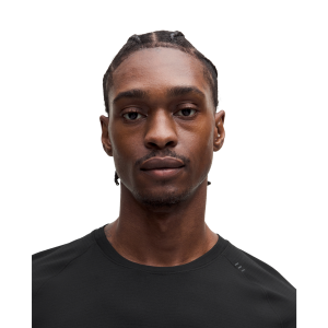 BAUER lululemon ZEROED IN SHORTSLEEVE